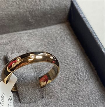 Nuran - 14k Vielsesring A4003005 m. 0,05ct stjernedrys