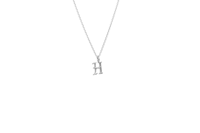 IX Studios - H Letter Charm sølv 