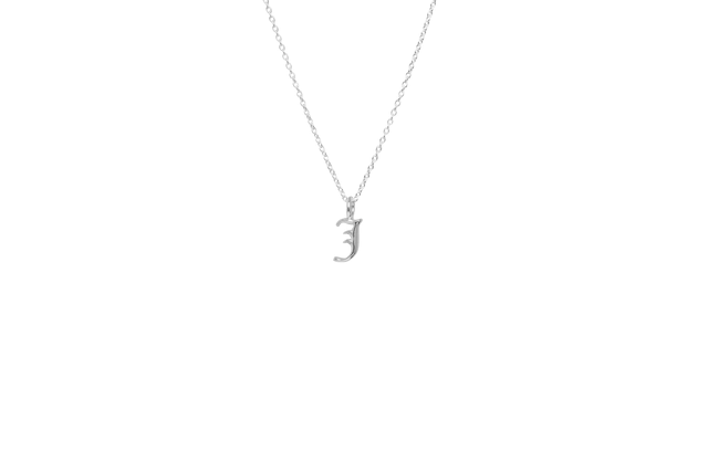 IX Studios - J Letter Charm sølv 